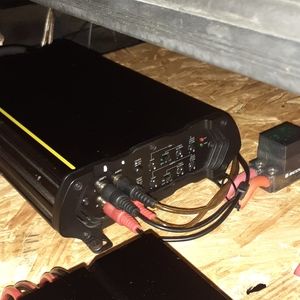 CX Kicker Amp